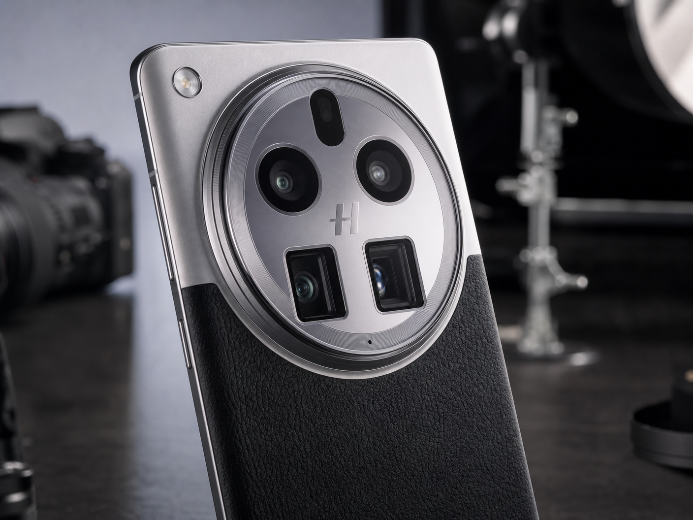 Stunning 5 Reasons to Buy iPhone 16 Plus at sylvasopic.com: The Ultimate Smartphone Buying Guide